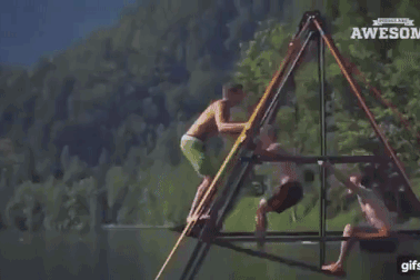 Top những pha mạo hiểm làm "đứng tim" người xem trong năm 2016