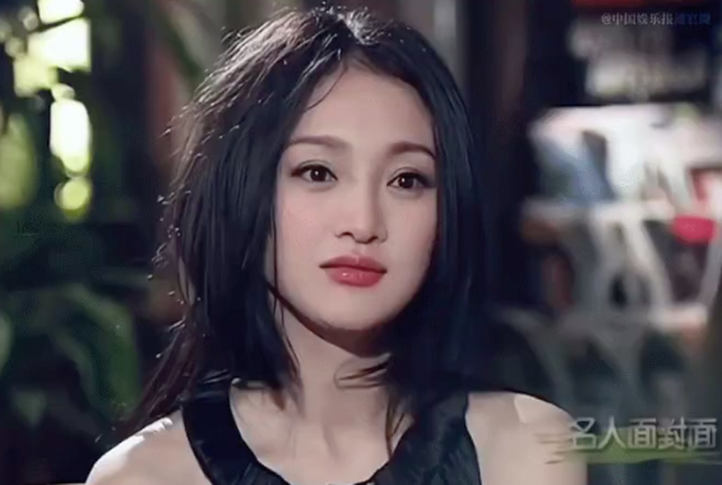 Nhan sắc tuổi 35 như bùa mê của Châu Tấn gây sốt - 1 Nhan sắc tuổi 35 như bùa mê của Châu Tấn gây sốt - 1