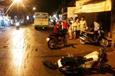 Quay đầu xe container, tài xế vô tình ép chết phụ xe