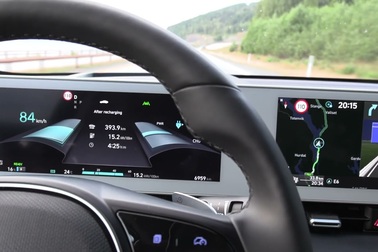 Xem thực tế "ngôi sao" Hyundai Ioniq 5 có chạy được hơn 460km một lần sạc?