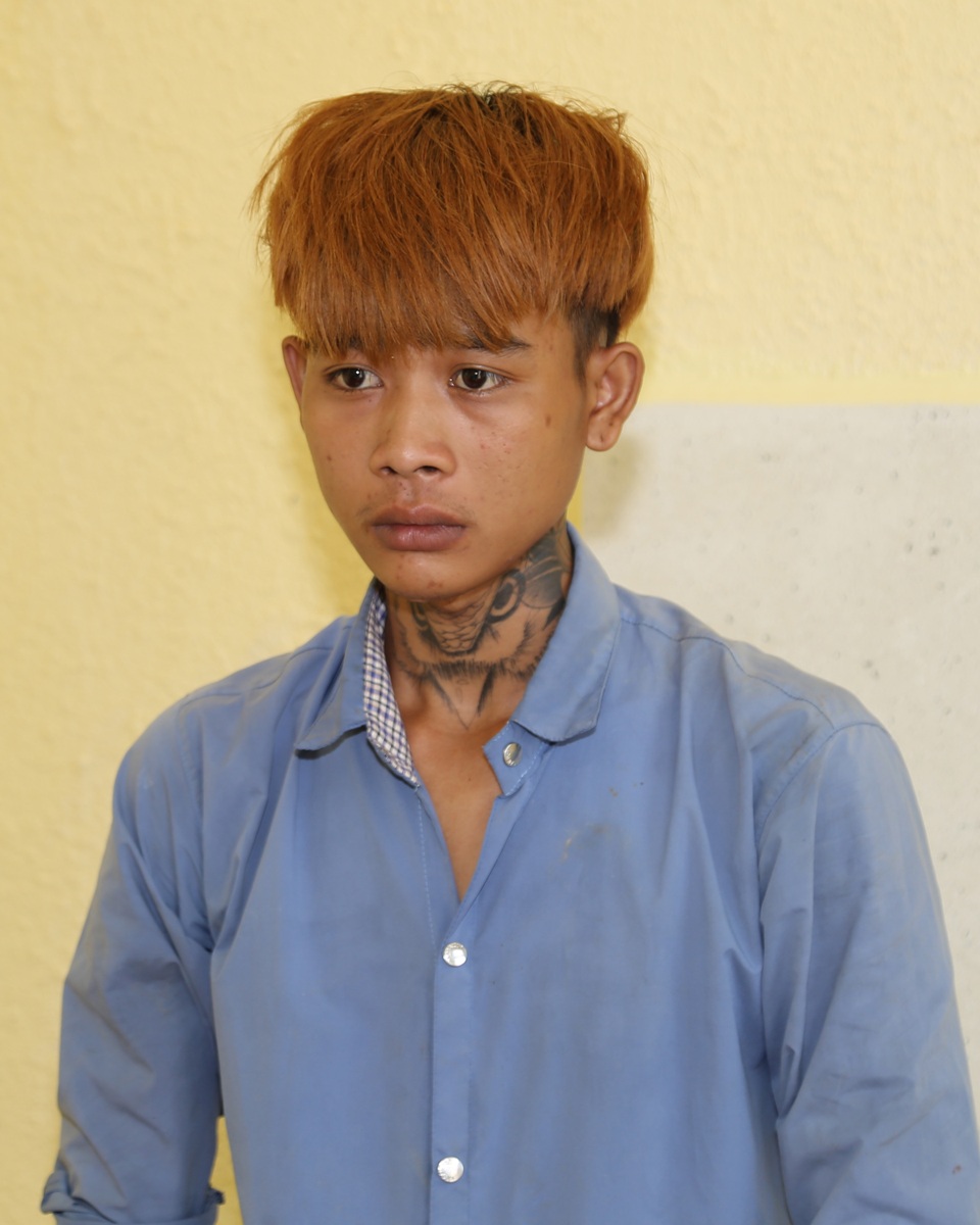 Nghi án nam thanh niên dùng kéo sát hại tài xế xe ôm để cướp tài sản - 1 Nghi án nam thanh niên dùng kéo sát hại tài xế xe ôm để cướp tài sản - 1