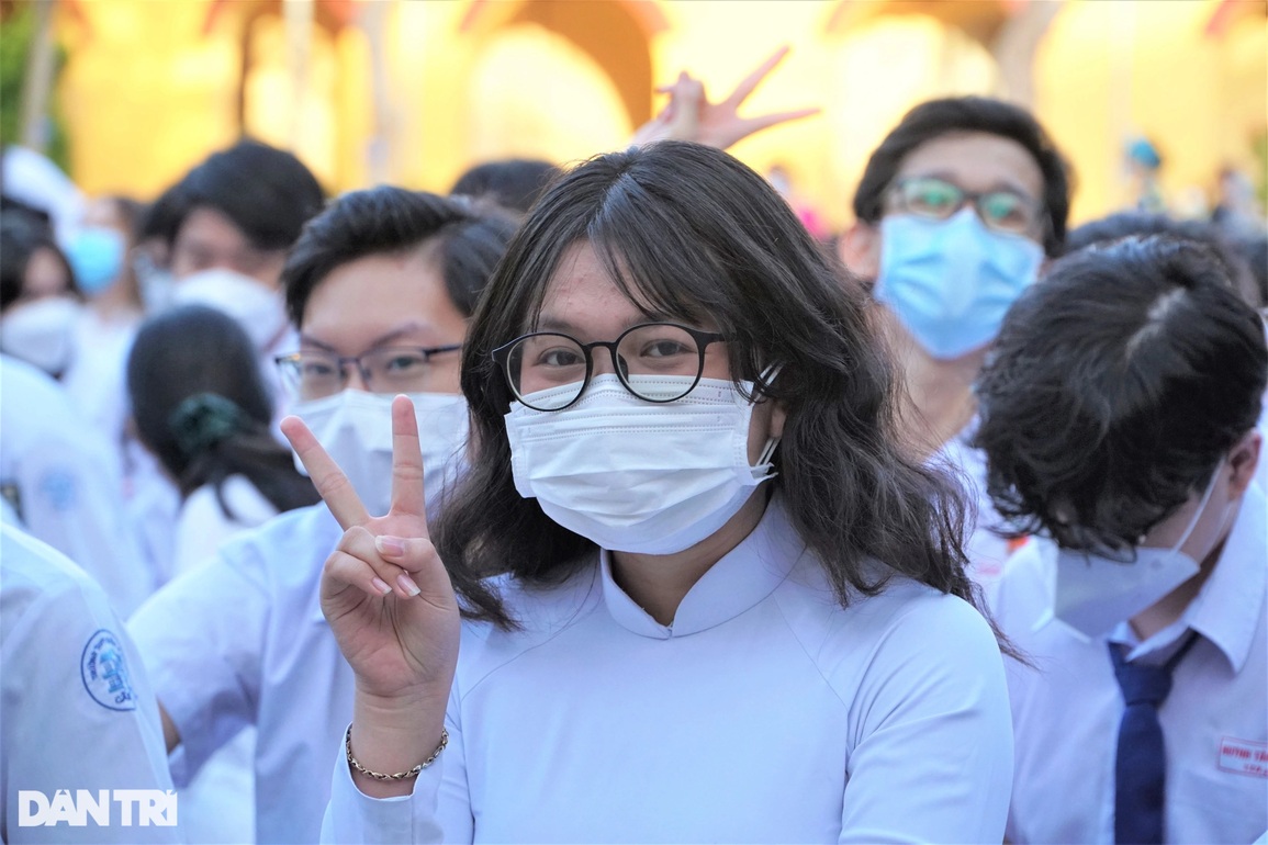 Thầy và trò ở Cần Thơ phấn khởi trở lại trường học sau dịch bệnh - 5 Thầy và trò ở Cần Thơ phấn khởi trở lại trường học sau dịch bệnh - 5