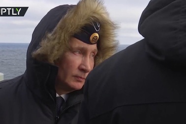 Tổng thống Putin thị sát tập trận gần Crimea