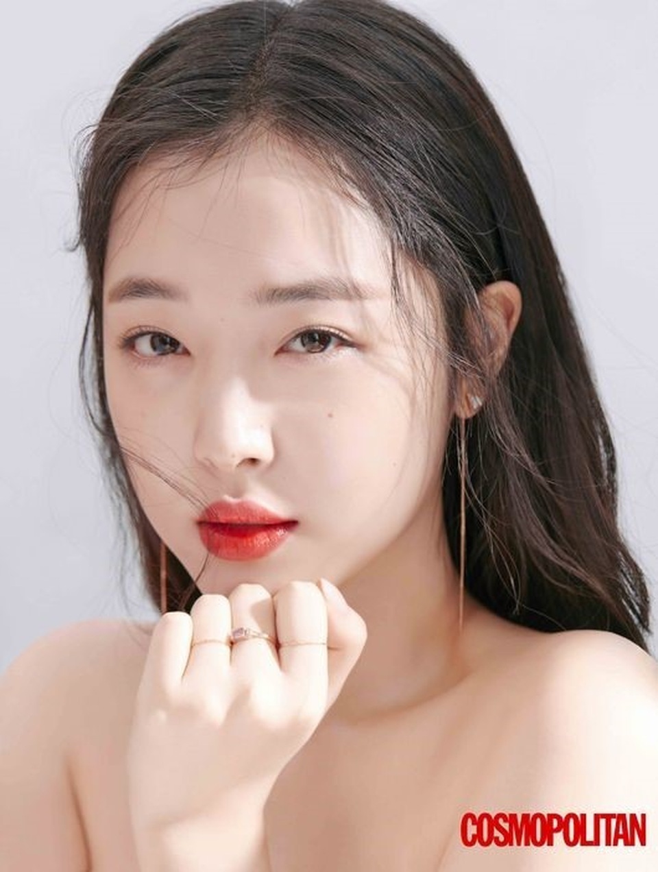 Fan thương nhớ Sulli nhân 1 năm ngày mất - 5 Fan thương nhớ Sulli nhân 1 năm ngày mất - 5