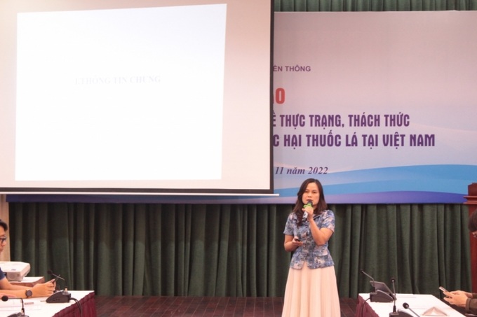 Bà Nguyễn Thị Thu Hương - Phòng Nghiệp vụ, Quỹ phòng chống tác hại thuốc lá, Bộ Y tế chia sẻ tại hội thảo.