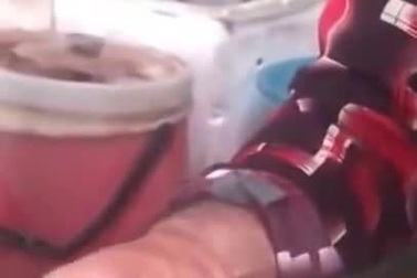 Bình luận viên sinh "nhầm thời"