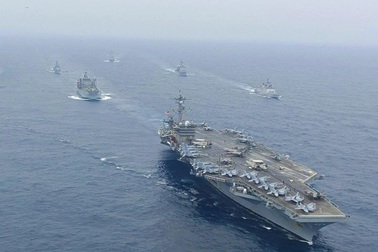 Tàu sân bay Mỹ tập trận cùng dàn chiến hạm của "Bộ Tứ"
