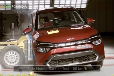 Kia Carens 2022 sắp bán ở Việt Nam đạt tiêu chuẩn an toàn thế nào?