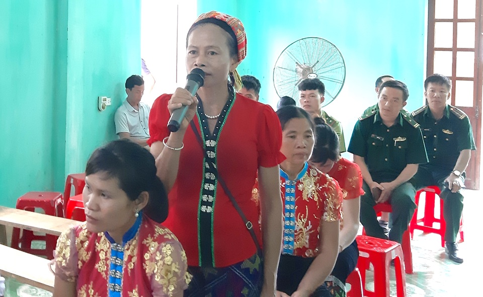 Định kỳ mỗi tháng 1 lần, hội phụ nữ xã Tam Hợp tổ chức sinh hoạt. Tại đây hội viên được bày tỏ tâm tư, nguyện vọng, học hỏi lẫn nhau và sẻ chia những khó khăn.