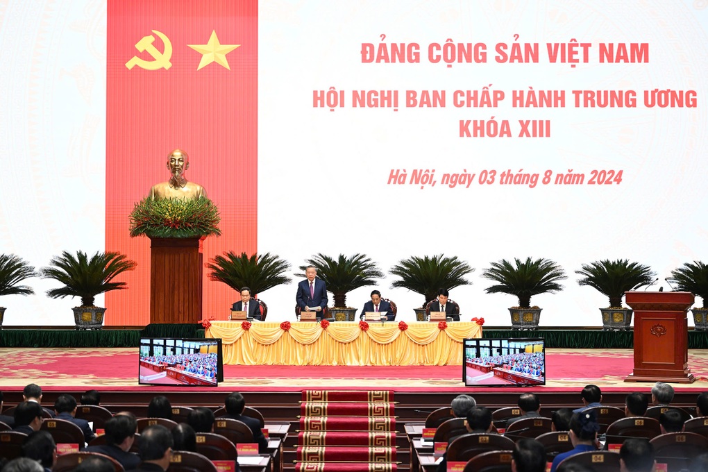 Tân Tổng Bí thư Tô Lâm: Mở rộng chống tham nhũng khu vực ngoài Nhà nước - 2