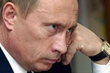 Putin cách chức 10 quan chức cấp cao