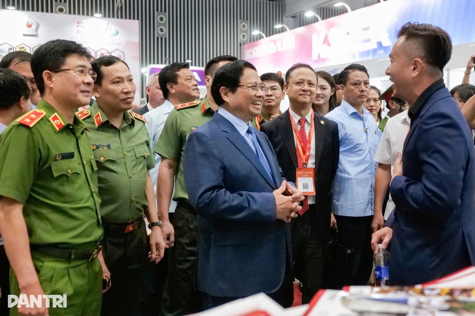 Thủ tướng: Cần khẩn trương xây dựng đề án ngăn chặn, kéo giảm các vụ cháy