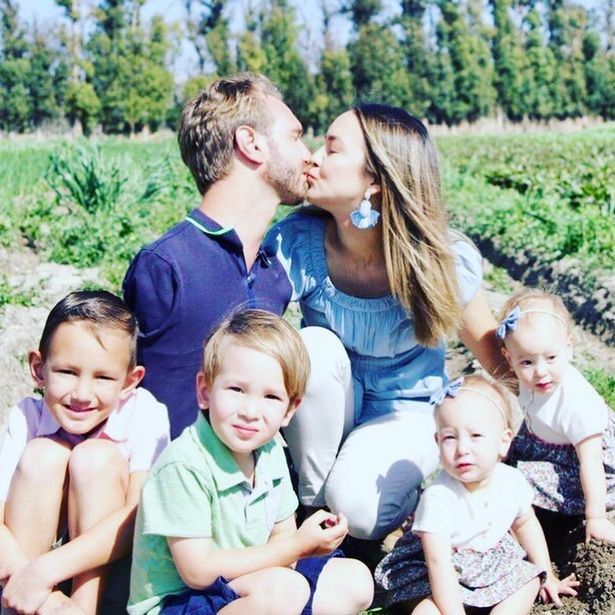 Người đàn ông không tay chân Nick Vujicic: Đừng Bao Giờ Từ Bỏ Khát Vọng - 6