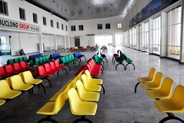 Bến xe khách trăm tỉ chỉ để... ngắm! 