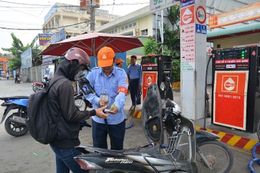 Lo ngại khi nhiều loại xe không phù hợp với xăng E5