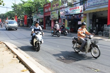 Công trình “đảm bảo giao thông” gây... tai nạn giao thông