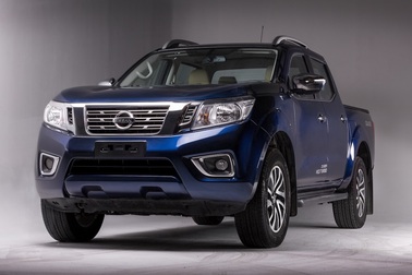 Nissan Navara giảm giá, gia tăng sức cạnh tranh trước Ford Ranger