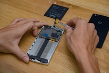 Giới công nghệ Việt "mổ xẻ" bản Bphone thương mại