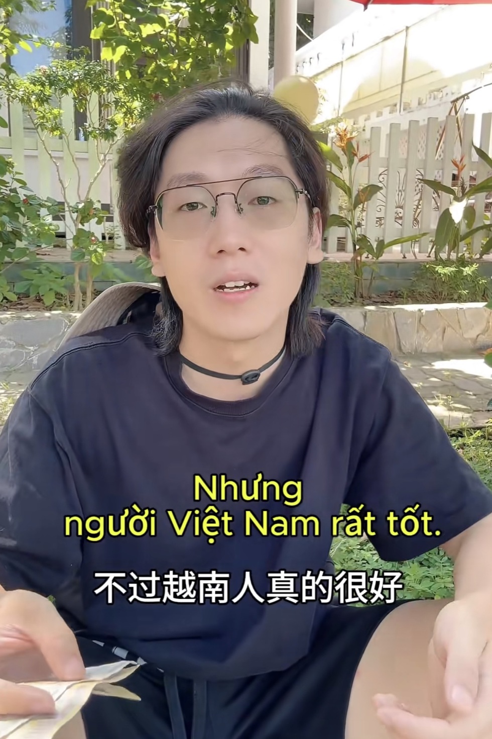 Chàng trai Trung Quốc mất hộ chiếu, ở lại Việt Nam vì những điều kỳ lạ - 7 Chàng trai Trung Quốc mất hộ chiếu, ở lại Việt Nam vì những điều kỳ lạ - 7