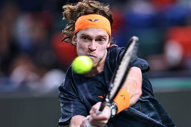 Rublev và Hurkacz tranh cúp vô địch Thượng Hải Masters