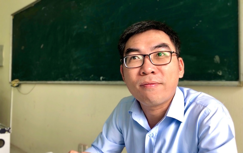 Thời 4.0, thầy giáo trường nghề không thể dạy với giáo trình bằng giấy - 1 Thời 4.0, thầy giáo trường nghề không thể dạy với giáo trình bằng giấy - 1