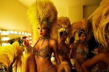 Album mới của Taylor Swift được khen bắt tai, phá cách, ca từ táo bạo