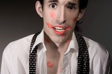 Chàng xấu trai “lên ngôi”