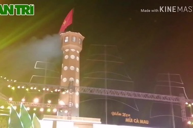 Khánh thành Cột cờ Hà Nội tại Mũi Cà Mau.