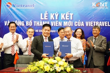 Lễ ký kết hợp đồng và công bố thành viên mới của Vietravel