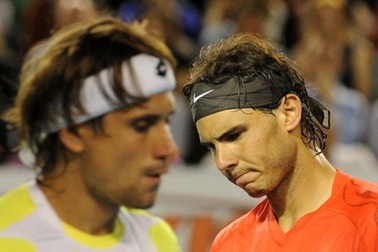 Nadal bất ngờ bị loại tại Tứ kết