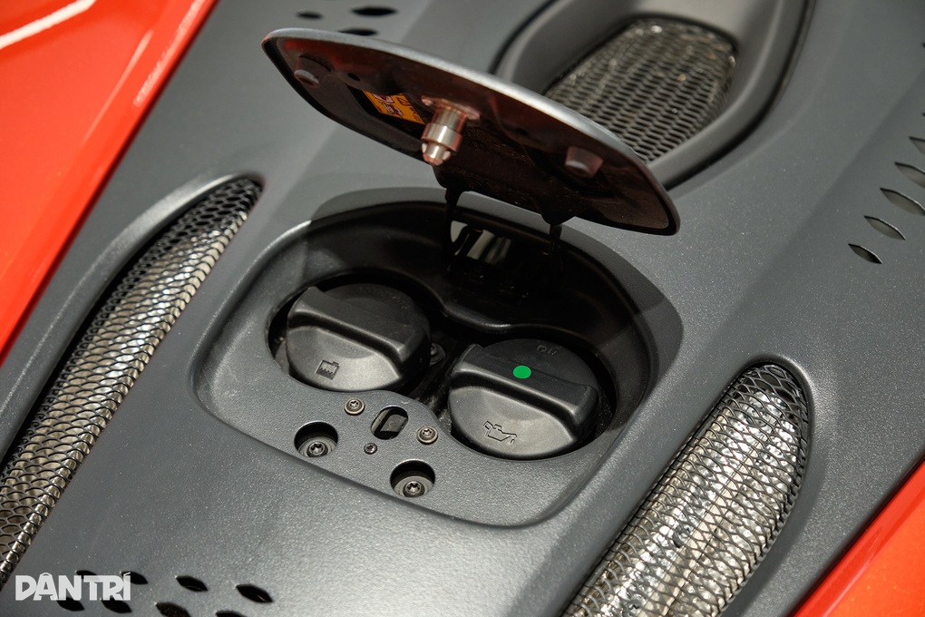 Siêu xe hybrid McLaren Artura có giá từ 15 tỷ đồng tại Việt Nam - 19