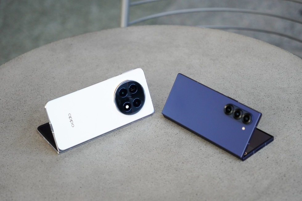 OPPO Find N5 đọ dáng Samsung Galaxy Z Fold6: Chọn điện thoại gập nào?