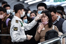 Một phụ nữ Vũ Hán vẫn lây nhiễm corona cho 5 người dù chưa phát triệu chứng