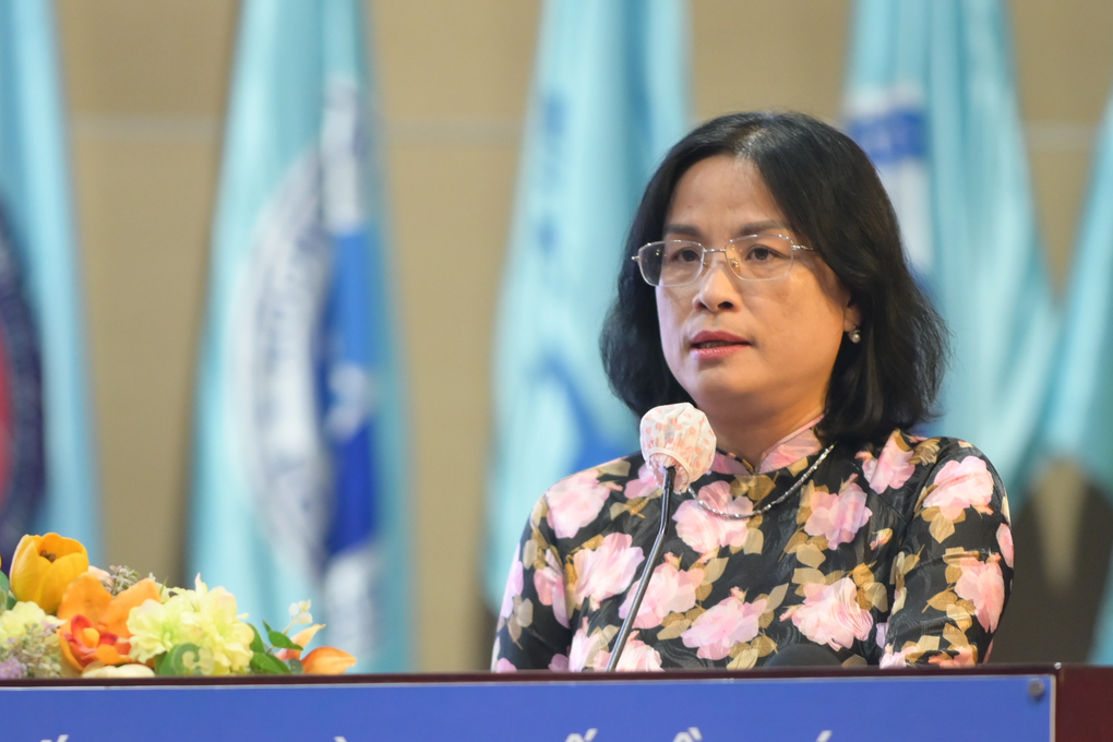 Có người phụ trách mới, Trường Đại học Luật TPHCM vẫn trống ghế nóng - 2 Có người phụ trách mới, Trường Đại học Luật TPHCM vẫn trống ghế nóng - 2