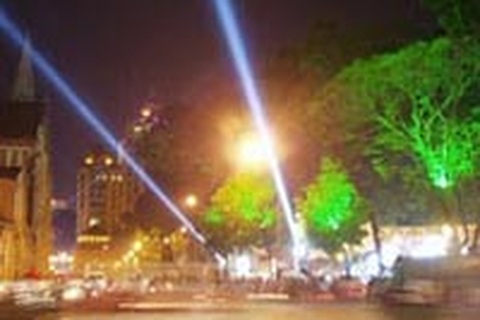 Giảm 50% lượng đèn chiếu sáng tại các phố Hà Nội 