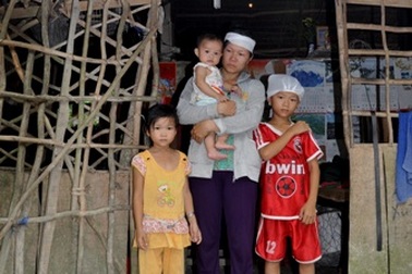 Một bạn đọc hỗ trợ xây nhà cho 3 đứa trẻ trong vụ đá lở chết người