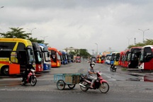 Hình ảnh đìu hiu chưa từng thấy ở nhà ga, bến xe tại Đà Nẵng cận Tết