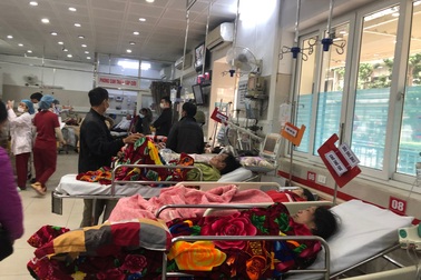 Người đàn ông đột quỵ suýt chết khi đi bộ thể dục buổi sáng sớm ven Hồ Tây