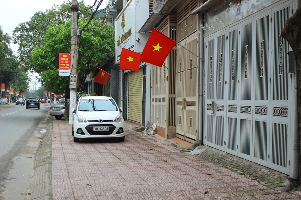 Phố xá thoáng đãng sau lệnh cách ly toàn xã hội - 18 Phố xá thoáng đãng sau lệnh cách ly toàn xã hội - 18