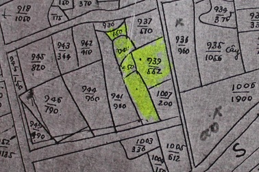 Hài hước chuyện tòa soi kính lúp trên bản đồ để... đo đất