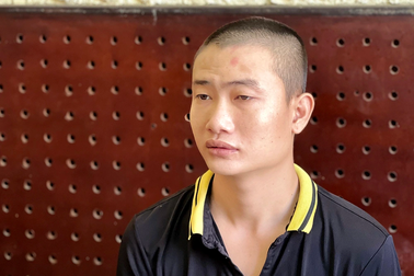 Được thuê chém người giá 5 triệu đồng, thanh niên "ra tay" với cây dao 40cm