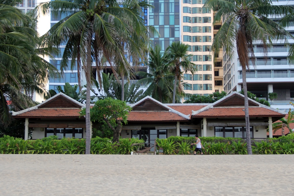 Dự án khủng chắn biển ở Nha Trang sẽ ra sao sau khi dời đi? - 4 Dự án khủng chắn biển ở Nha Trang sẽ ra sao sau khi dời đi? - 4