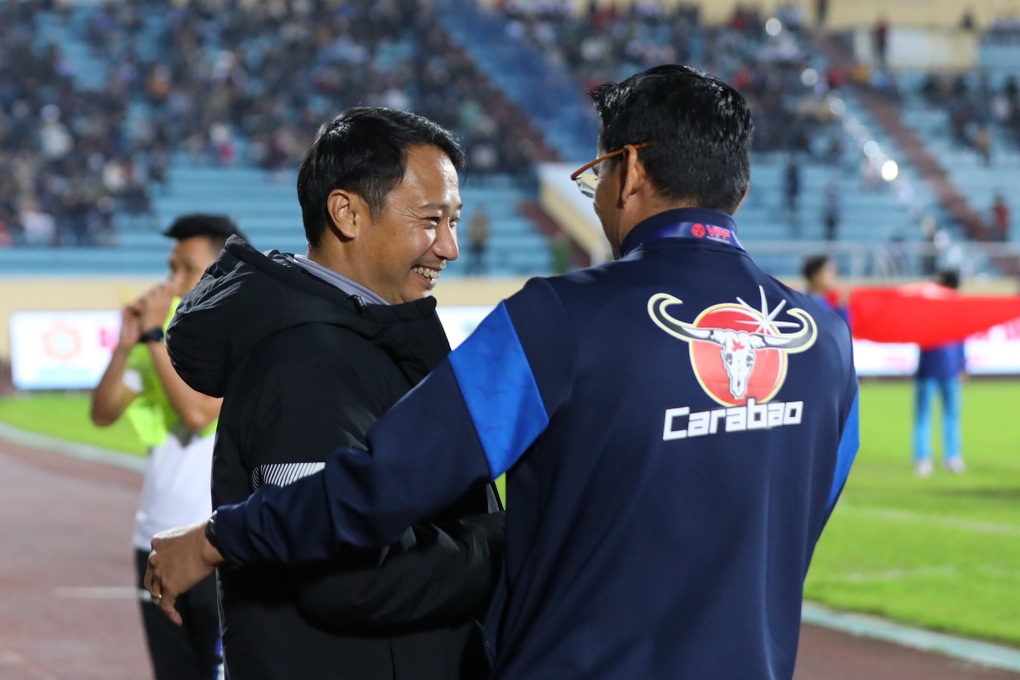 Tranh cãi việc V-League nghỉ quá dài vì U20 Việt Nam - 1 Tranh cãi việc V-League nghỉ quá dài vì U20 Việt Nam - 1