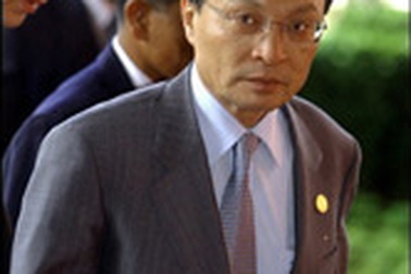 Thêm một quan chức Hàn Quốc từ chức vì golf