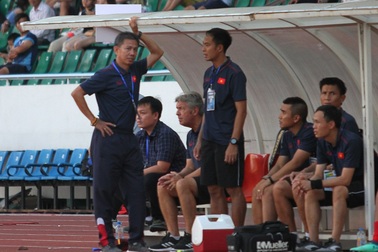 Bị loại khỏi giải U18 Đông Nam Á, HLV Hoàng Anh Tuấn từ chức