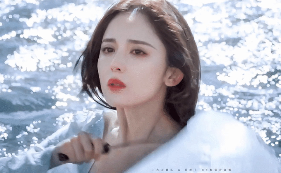 Mê mẩn ngắm tạo hình mỹ nhân Điêu Thuyền của Cổ Lực Na Trát - 1 Mê mẩn ngắm tạo hình mỹ nhân Điêu Thuyền của Cổ Lực Na Trát - 1