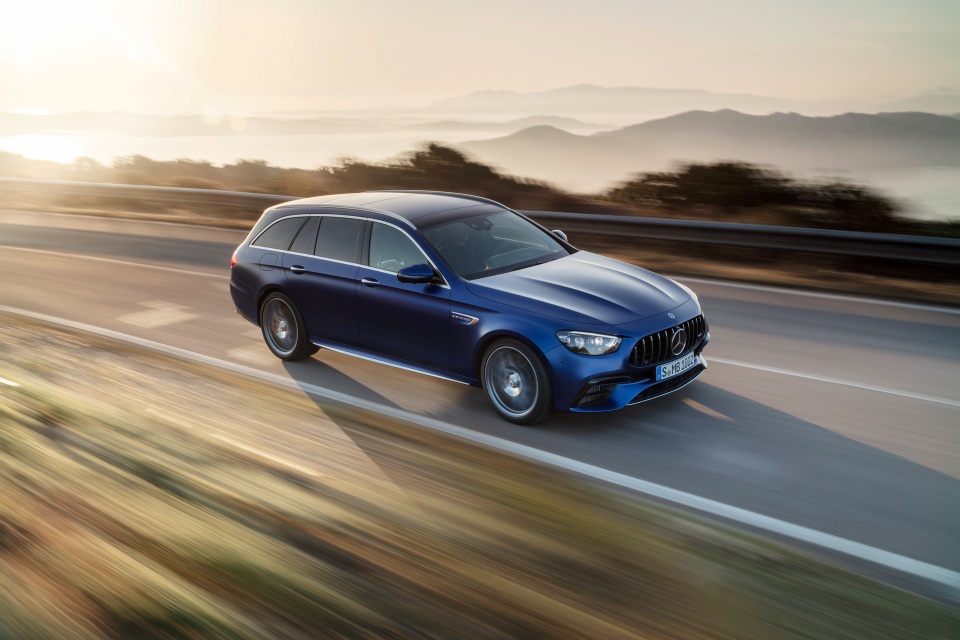 Choáng váng xem bảng giá xe Mercedes E-Class 2021 - 31 Choáng váng xem bảng giá xe Mercedes E-Class 2021 - 31