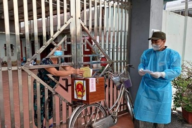 Hình ảnh bầu cử đặc biệt chưa từng có tại điểm nóng Covid-19 Bắc Giang