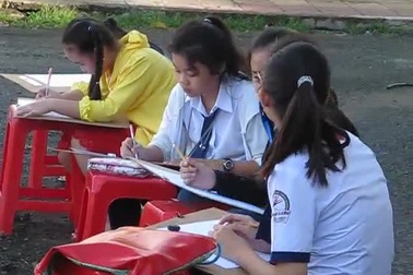 Học sinh Bạc Liêu sôi nổi thi vẽ tranh đón Tết Trung thu