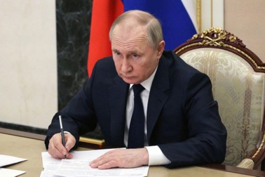 Tổng thống Putin lên tiếng giữa "cuộc chiến" kinh tế chưa từng có